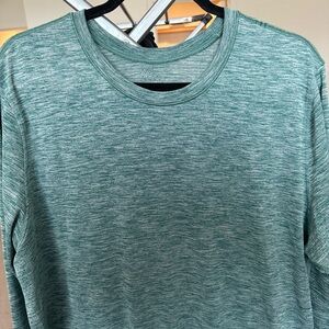 lululemon athletica Green Long Sleeve Tee